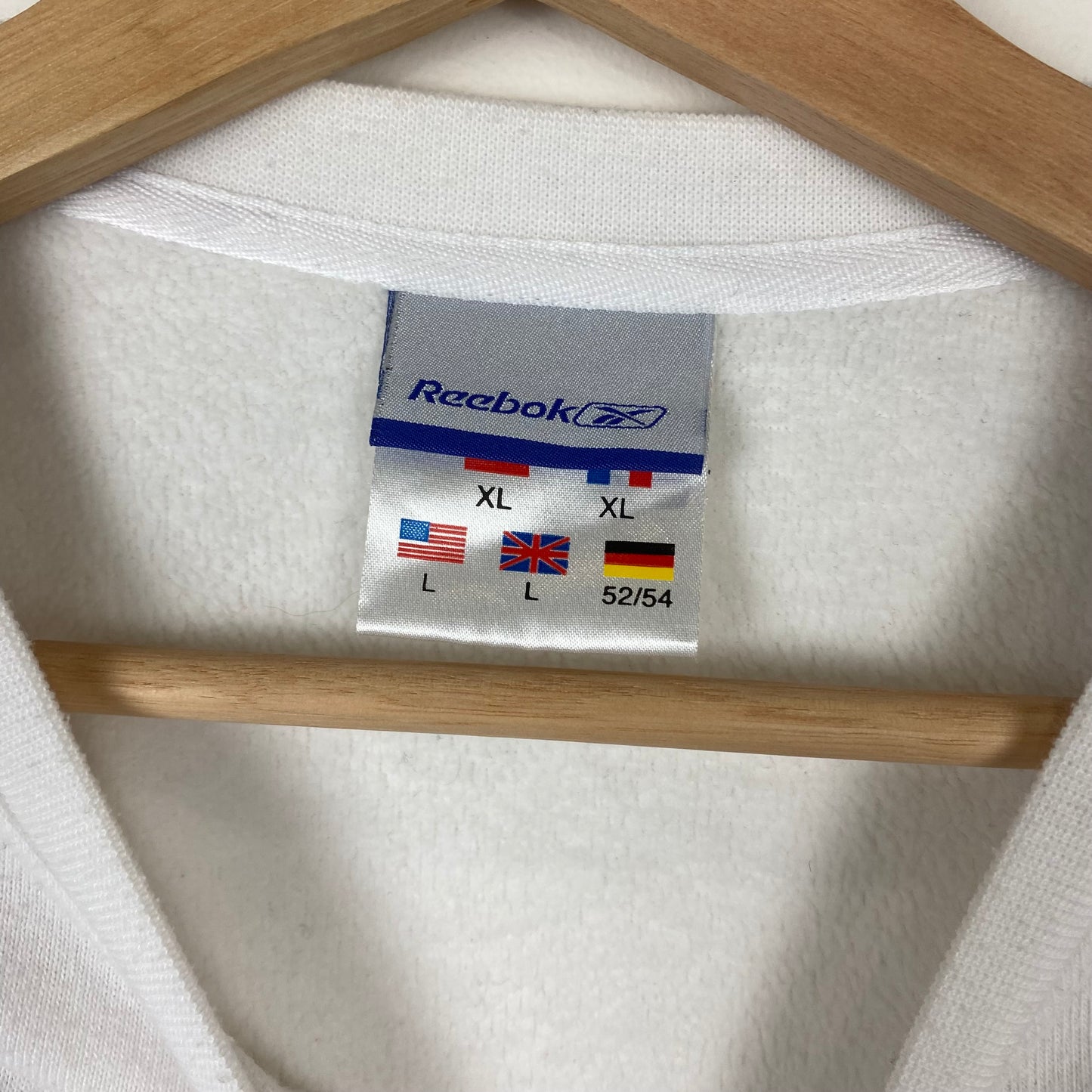 Reebok White Sweatshirt - L