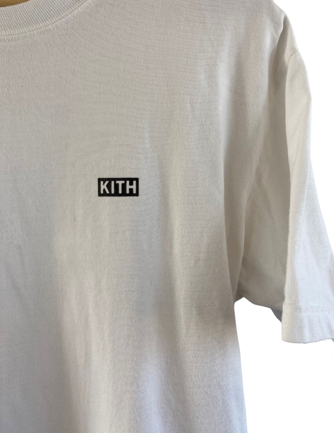 Vintage White Kith Tee (S) - 001