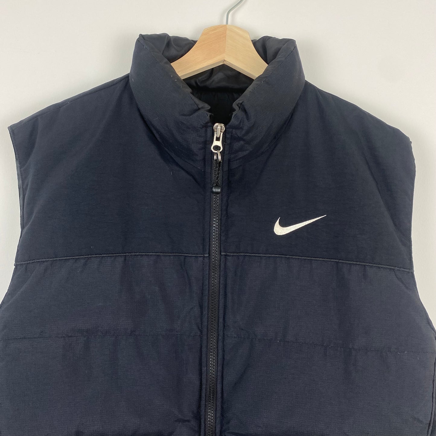 *RARE* Vintage ACG Nike Black Gilet - L