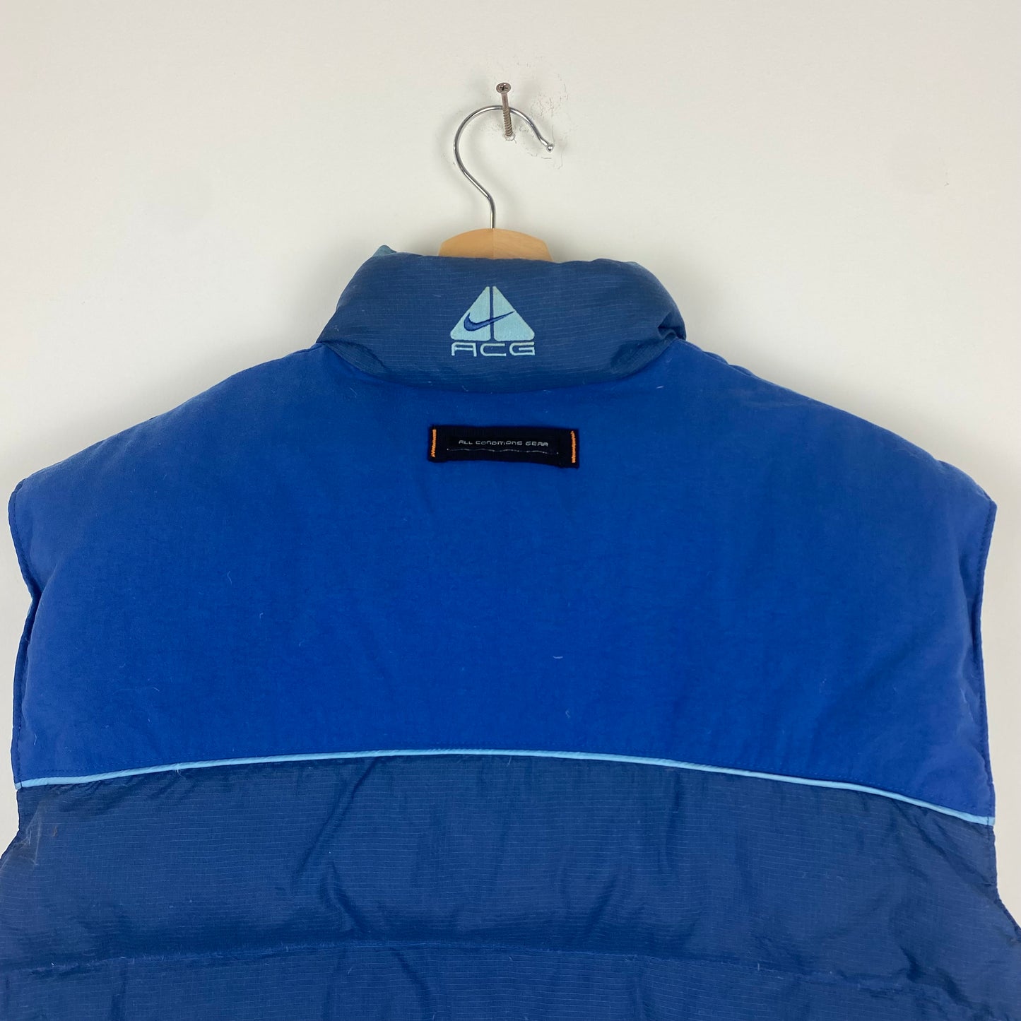 *RARE* Vintage ACG Nike Blue Gilet - M