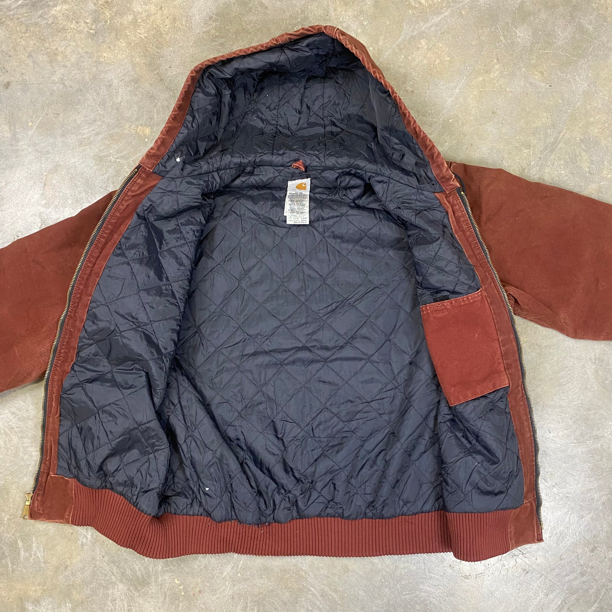 Burnt orange carhartt outlet jacket